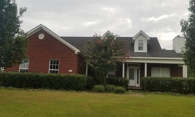 Cowarts House | Furnished home for travelers needing short term rental