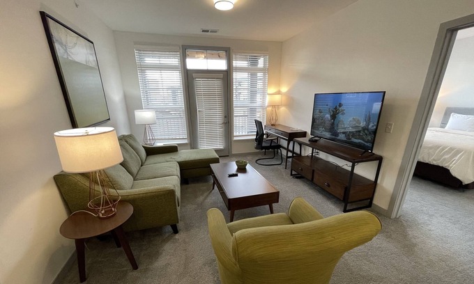 Westerville Apartment | Furnished SUITES in Dublin!!!!! Yes, D-U-B-L-I-N! We are HQ in Westerville!!!!
