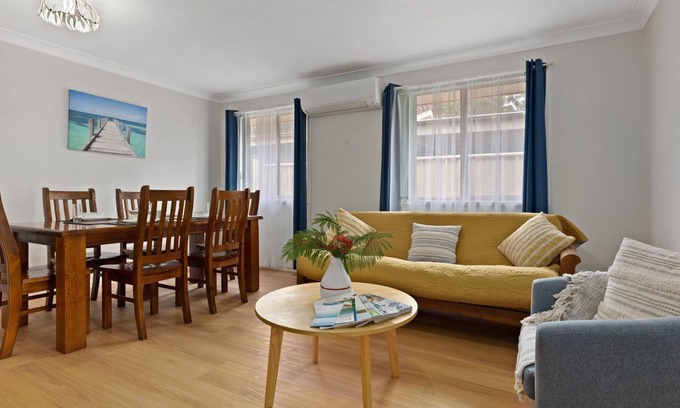 Sanctuary Point House | Furry Friends by Experience Jervis Bay