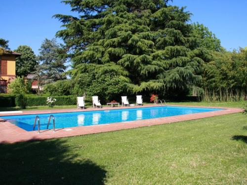 Faenza House | furry frinds with family home