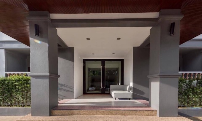 Nai Mueang Hotel | Future Place Mansion Ubon