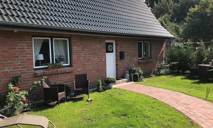 Bonebuttel Apartment | Gästehaus Bönebüttel-nahe Neumünster Netflix