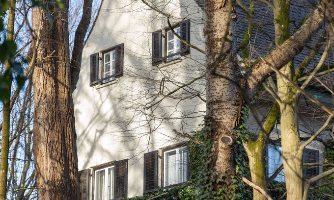 Biederstein Hotel | Gästehaus Englischer Garten