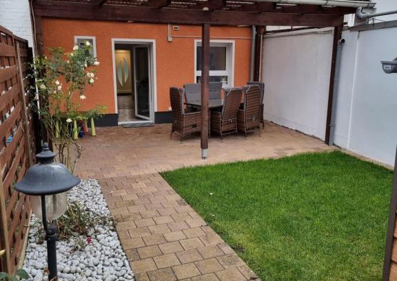 Bad Oeynhausen Apartment | Gästehaus-Ferienwohnung-Appartement mit Terrasse - Nähe Kliniken/Herzzentrum