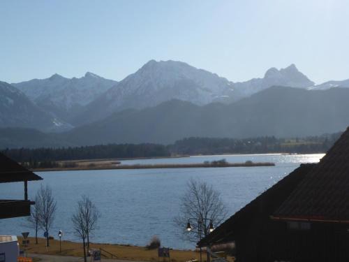 Hopfen am See Apartment | Gästehaus Guggomos "Das Allgäustyle"