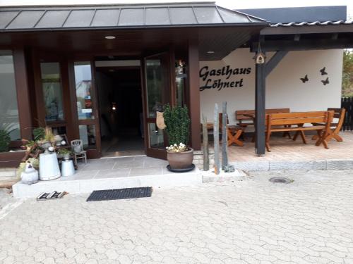Scheuerfeld Hotel | Gästehaus Loehnert GmbH