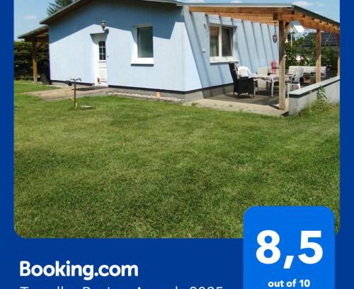Oberhavel House | Gästehaus mit 3 separaten Schlafbereichen, Terrasse und Carport