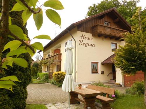 Bad Fuessing House | Gästehaus Regina