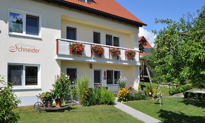 Unterallgau Apartment | Gästehaus Schneider
