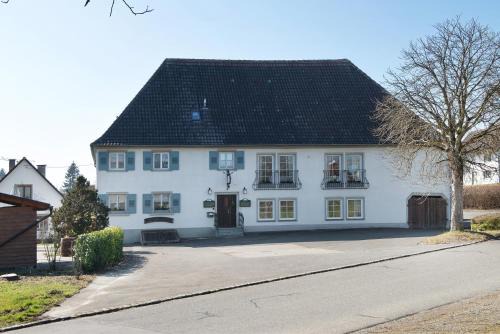 Salem House | Gästehaus Schwert