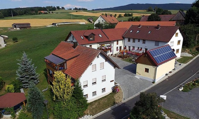Neualbenreuth Hotel | Gästehaus Weber