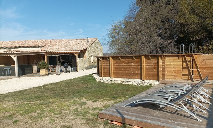 La Begude-de-Mazenc House | Gîte Aménagé Pour Passer D'agréables Moments en Famille ou Entre Amis