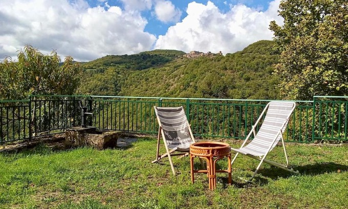 Castelnau-Pegayrols House | Gîte au coeur de la muse