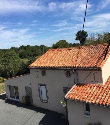 Nueil-les-Aubiers House | Gîte au Haras