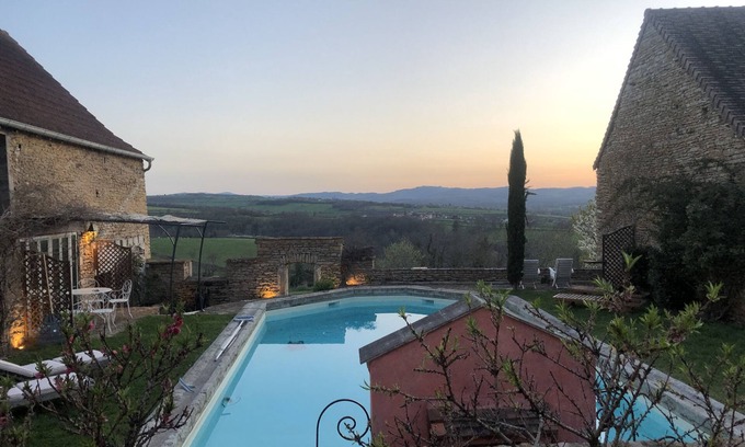 Massy Other | Gîte Bellevue Pour 6 Personnes Avec Piscine et spa et vue sur la Campagne