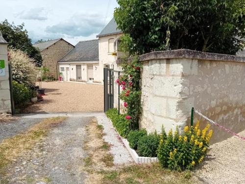 Sazilly House | Gîte charmant à Sazilly avec jardin privatif et WiFi - FR-1-381-608