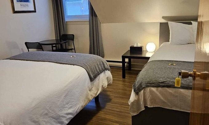 Baie-St-Paul Bed & Breakfast | Gîte CoeurOrange