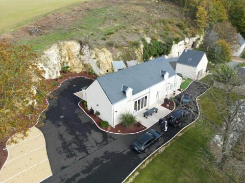 Faverolles House | Gîte de charme avec jacuzzi privé près des Châteaux de la Loire et du Zoo de Beauval - FR-1-591-565