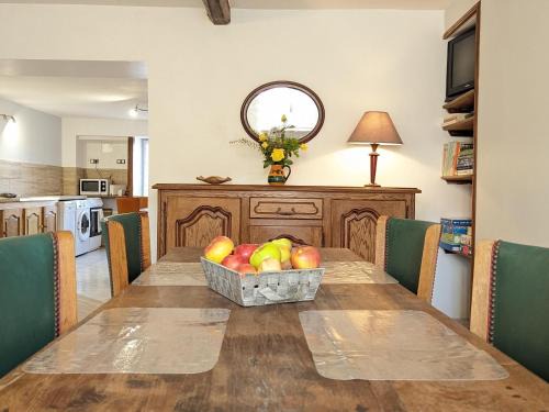 Vauvillers House | Gîte de charme avec jardin à Vauvillers - FR-1-583-435
