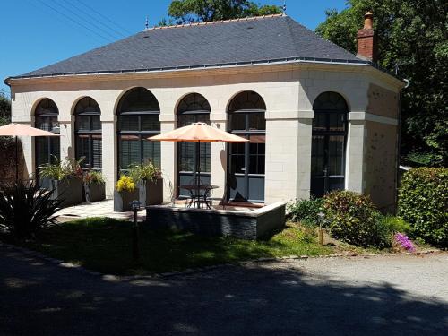 Saint-Sebastien-sur-Loire House | Gîte de charme près de Nantes avec jardin de 2300 m², terrasse privative et vélos à disposition - FR-1-306-798