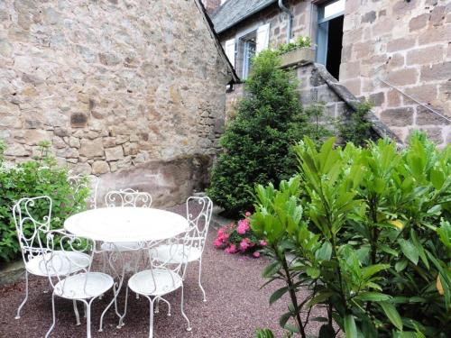 Saint-Solve Apartment | Gîte de France Gîte la chapelle 3 épis - Gîte de France 6 personnes MAE-8904