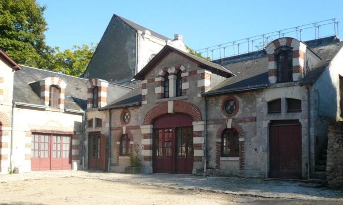 Saint-Gervais-la-Foret Apartment | Gîte de l'Orangerie 15 pers.
