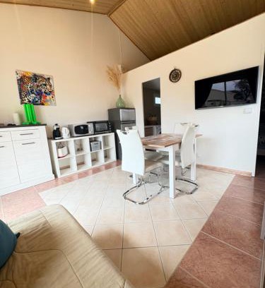 Ventenac-en-Minervois House | Gîte de Mia