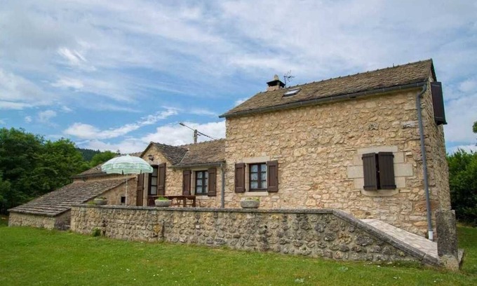 Mas-Saint-Chely House | Gîte de Poujols - MAS SAINT CHELY