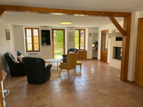 Ebreuil House | Gîte des Coteaux d'Ebreuil