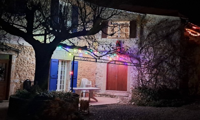 Russan Bed & Breakfast | Gîte des Figourières