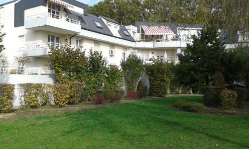 Illkirch-Graffenstaden Apartment | Gîte Des Vergers