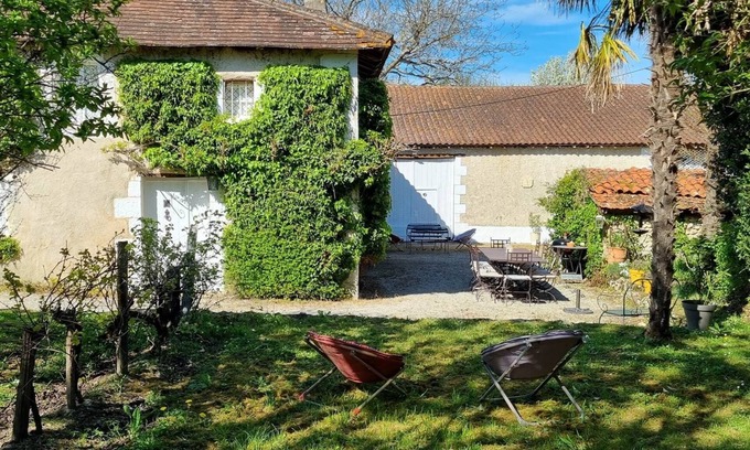 Riberac Apartment | Gîte Dordogne Les Hirondelles