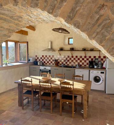 La Tieule House | Gîte Gîte Aulas 2/4 personnes
