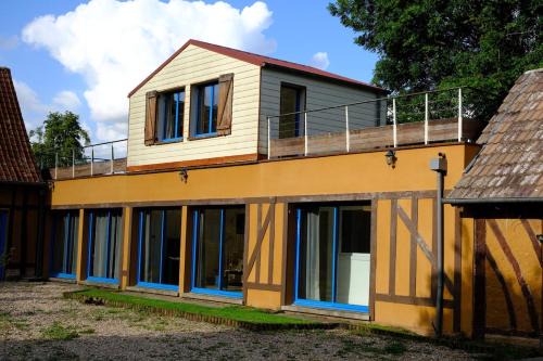 La Celle-sous-Gouzon Apartment | Gîte L'écrin de l'Andelle - Entre rivière et forêt