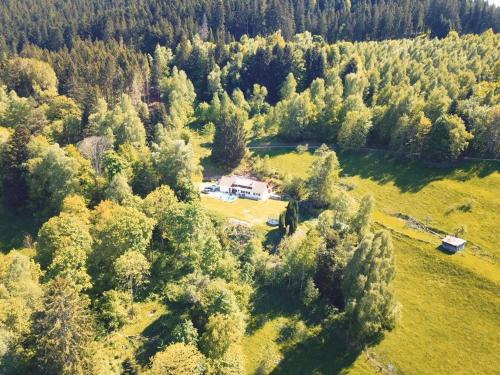 Plainfaing House | Gîte La Belle Vue, Maison de campagne pour 21 personnes avec vue magnifique