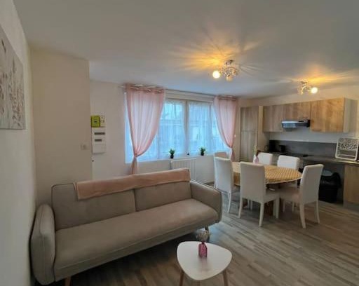 Orchies Apartment | Gîte la perle rose 50 m²