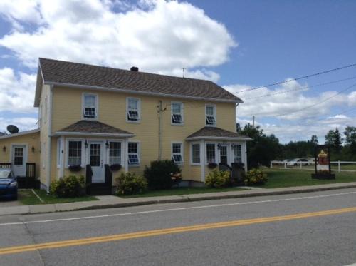 Godbout Bed & Breakfast | Gîte La Richardière