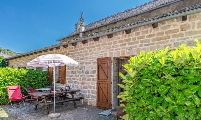 Gorges du Tarn Causses House | Gîte "Le Noyer" 4 pers in Blajoux