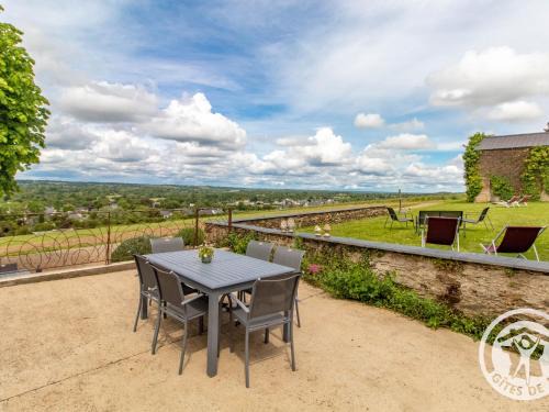 Rochefort-sur-Loire House | Gîte paisible au cœur des vignobles avec jardin et parking privatif - FR-1-622-3