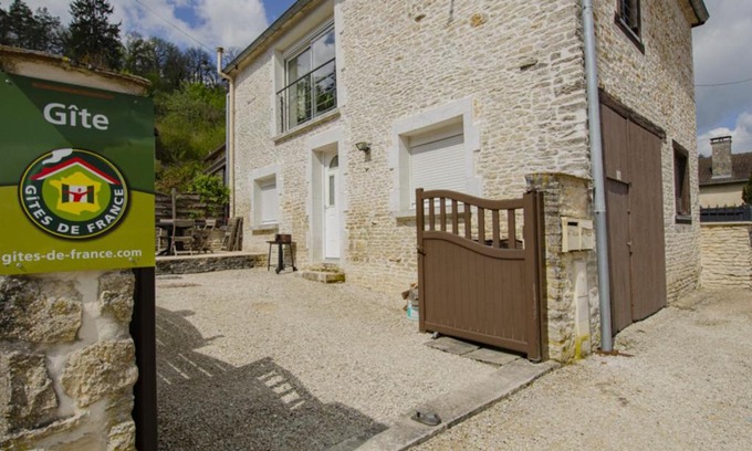 Spoy House | Gîte Spoy, 4 pièces, 6 personnes - FR-1-543-143