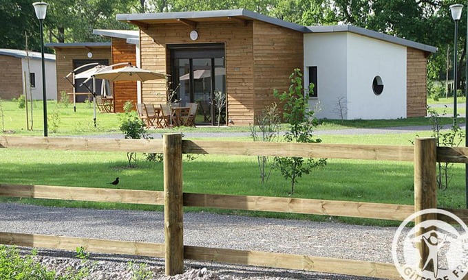 Veauchette House | Gîte Veauchette, 3 pièces, 4 personnes - FR-1-496-85