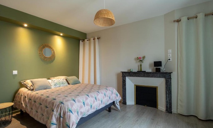 Saint-Claude-de-Diray Apartment | Gîtes à côté de Chambord, Blois, Cheverny
