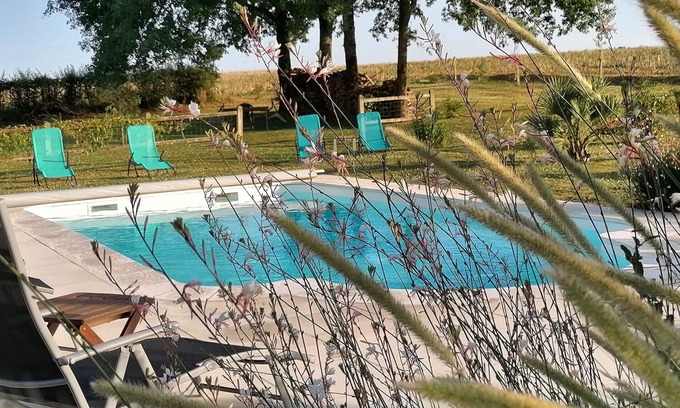 Asnois Bed & Breakfast | Gîtes La Vieille Gorce