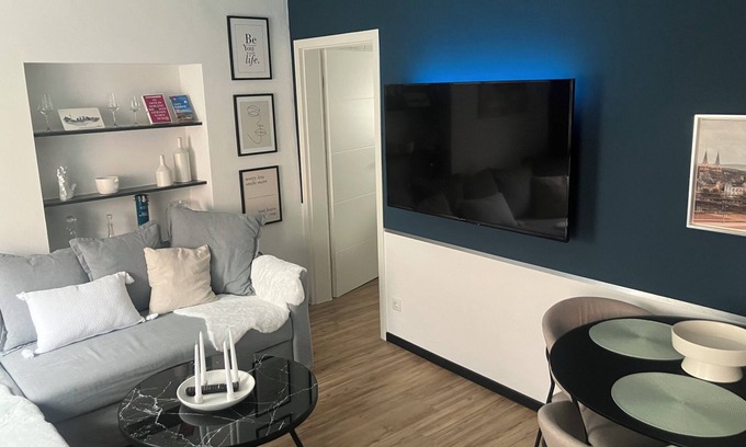 Metternich Apartment | Götzeria Rhein & Mosel am ECK Lifestyle Business