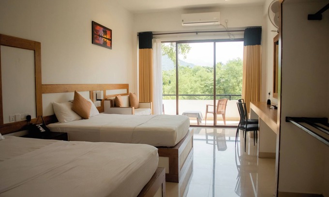 Mahiyanganaya Hotel | G.M.T.SORABORA VILLAGE HOTEL