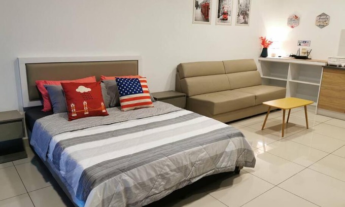 Bangi Sentral Apartment | G Studio Swimming Pool View@EVO BANGI NETFLIX+WIFI