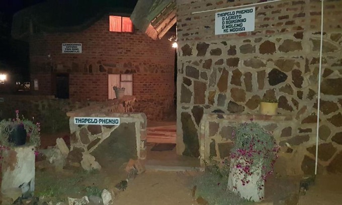 Ganyesa House | Gae Lodge