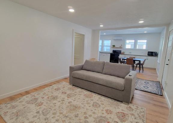 Sioux City House | Gaga House