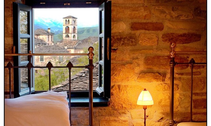 Dilofo House | Gaia Guesthouse