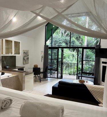 Eagle Heights Ski Chalet | Gallery Walk Chalets - Tamborine Mountain
